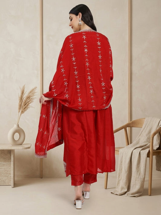 Graceful Dark Pink Embroidered Kurta Set with Dupatta – A Timeless Festive Look