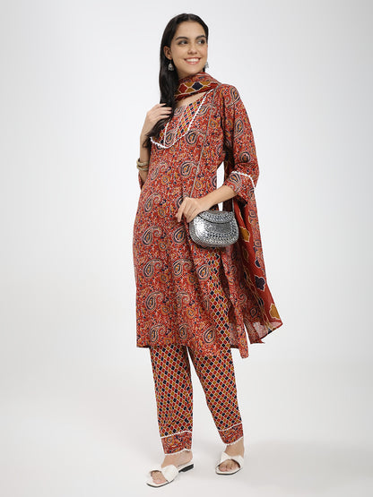 Rust Red & Brown Paisley Printed Kurta Pant Dupatta Set