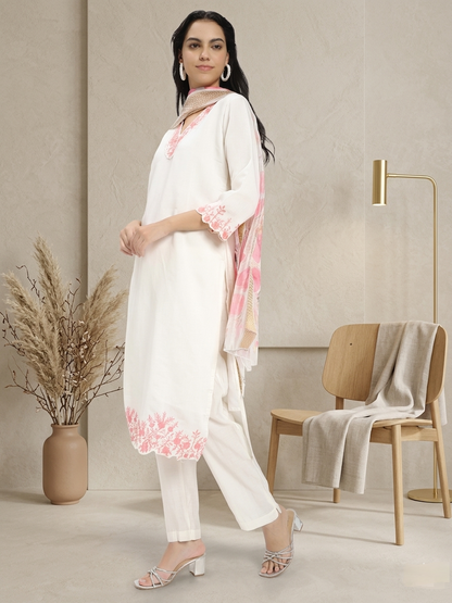 Off-White & Peach Embroidered Roman Silk Kurta Pant Dupatta Set